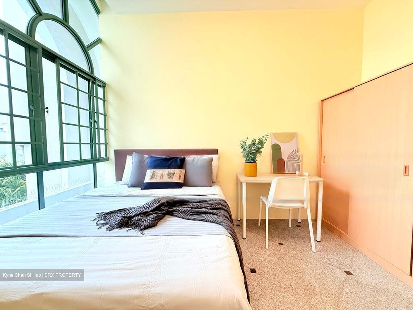 Gold Coast Condo (D5), Condominium #517803021